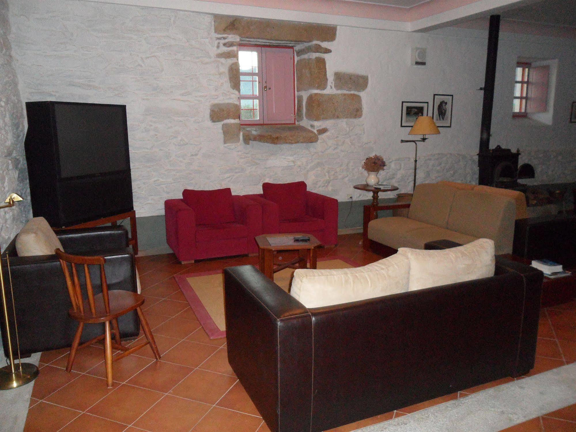 Quinta Do Barracao Da Vilarica Lodões Exteriör bild